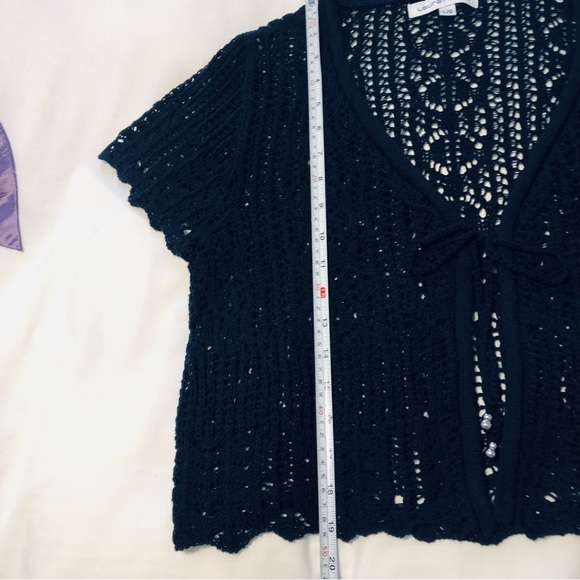 Laura Petites Large Black Crochet Lacey Crop Sweater Wrap Bolero Shrug - Picture 6 of 7